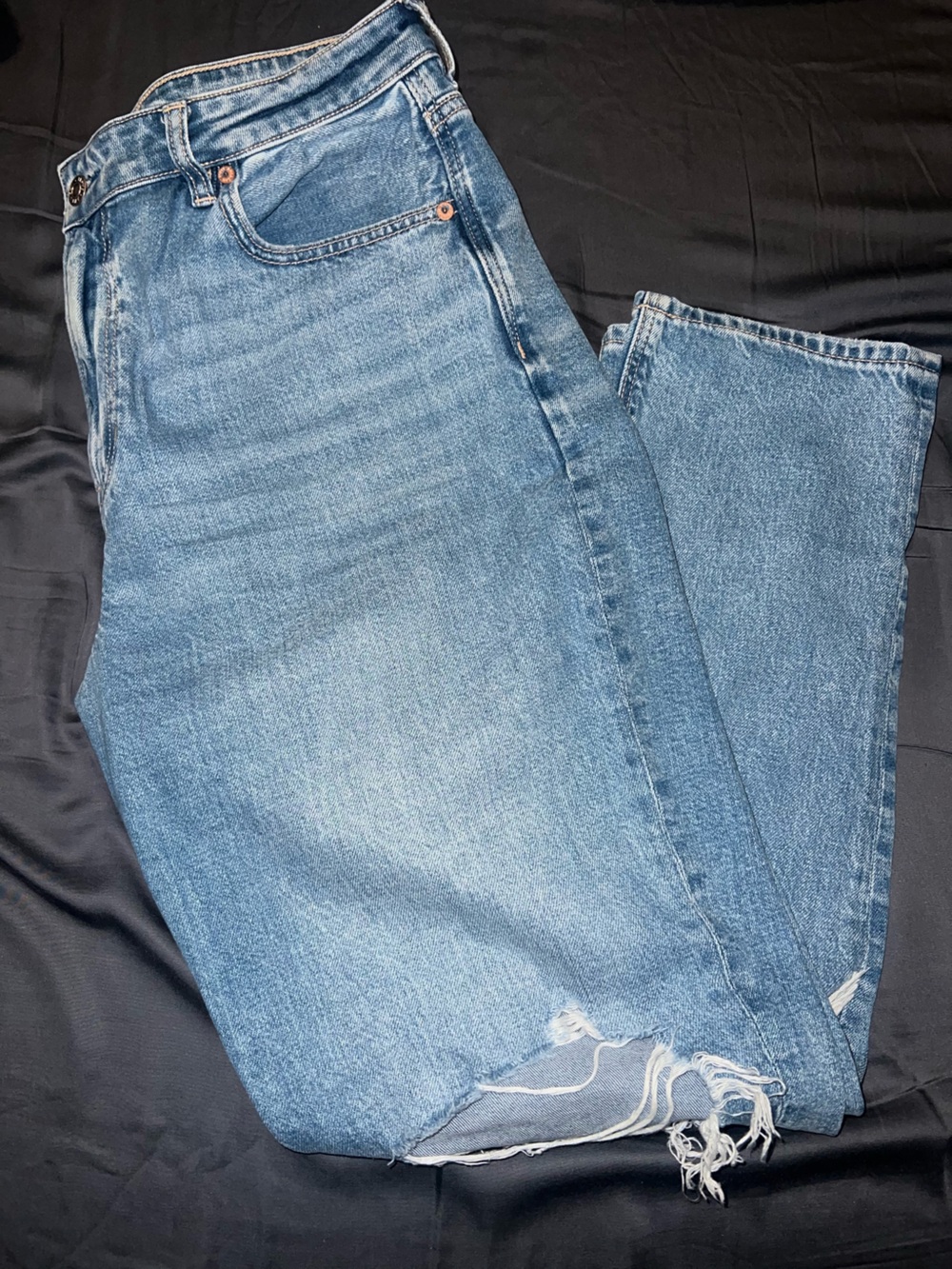 Classic Light Blue Strigid Women’s jean